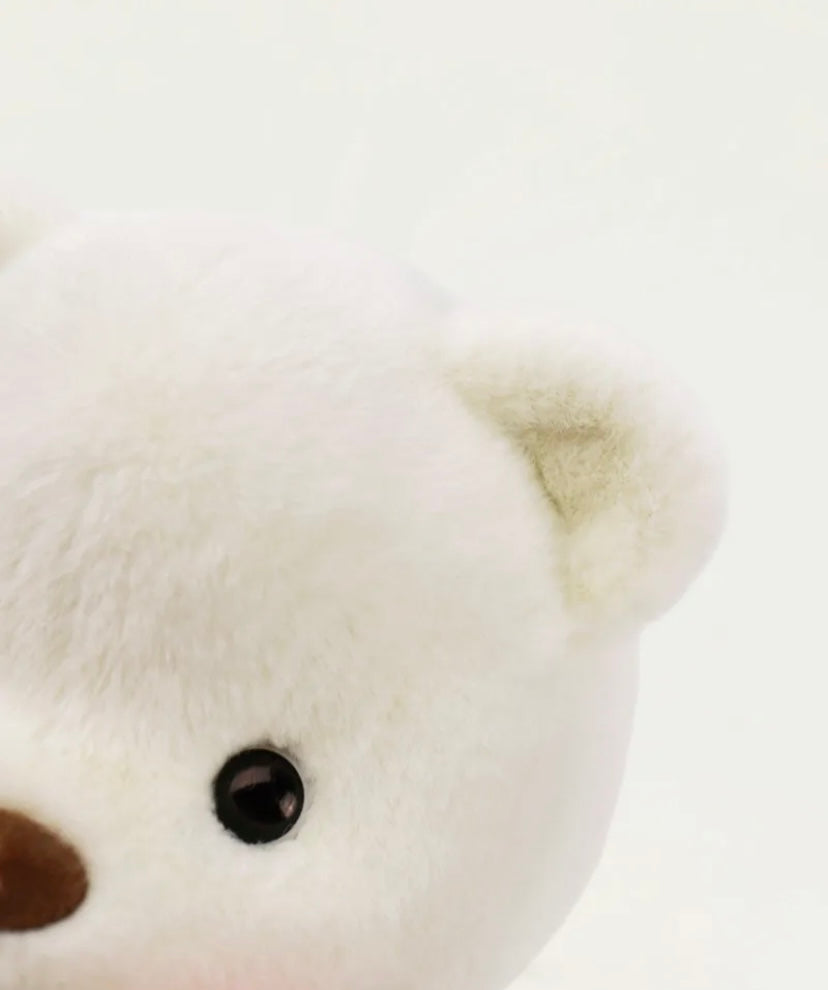 GetaHug X Winter | O Urso Branco + Roupa Verde